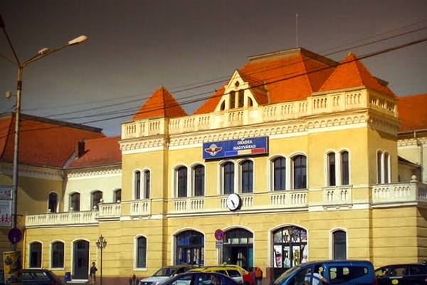 Gara Centrala Oradea, Oradea